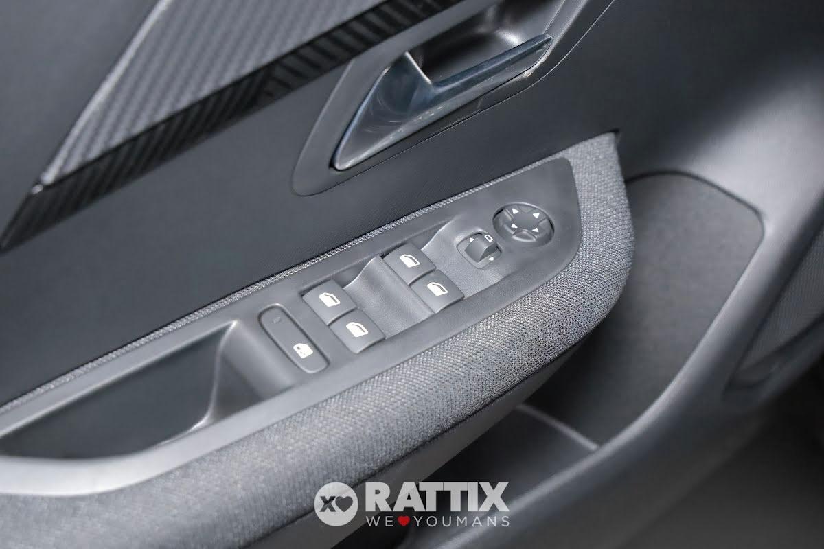 Peugeot 208 1.2 puretech 100CV Style