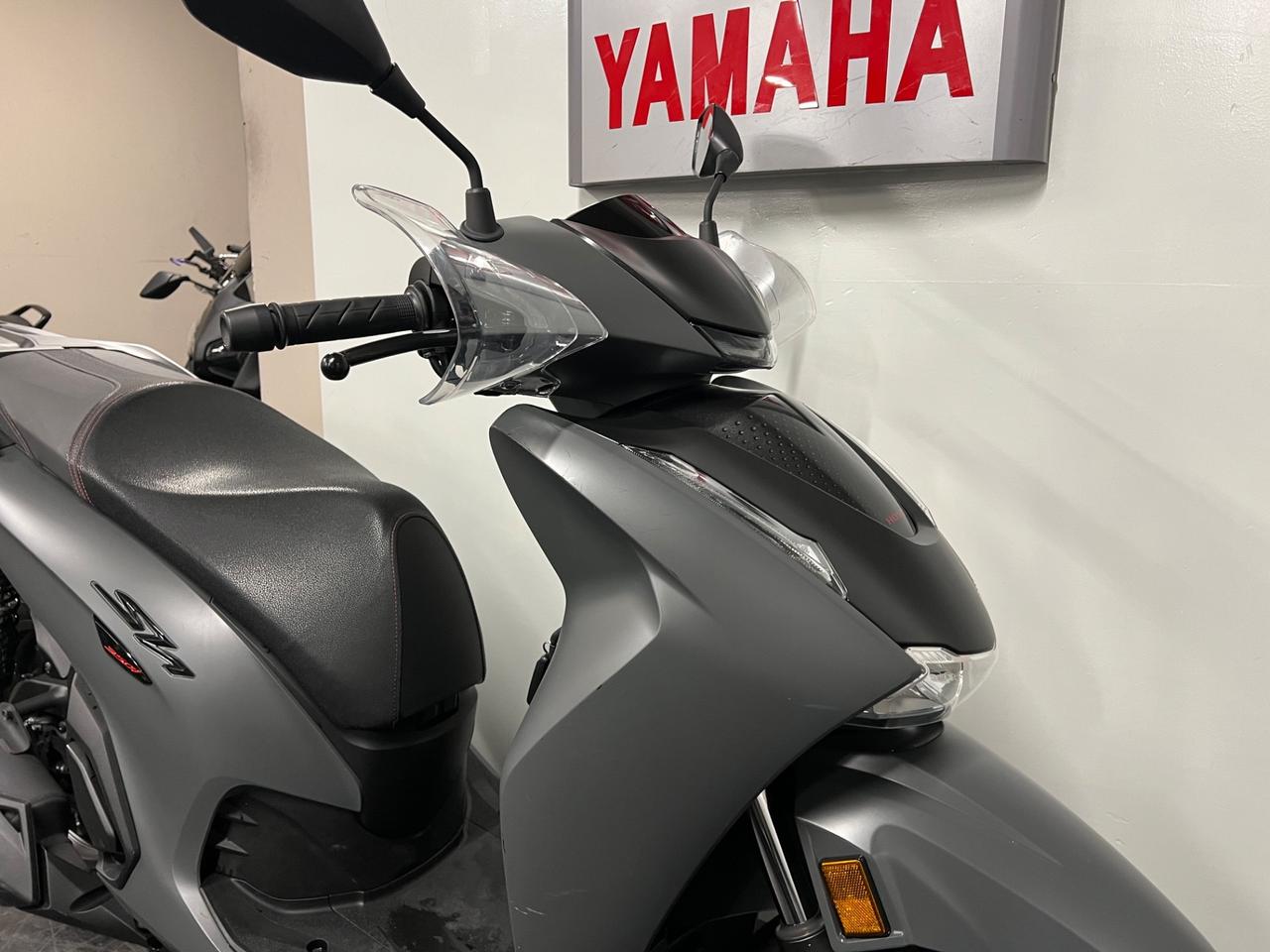 Honda SH 350 Sport