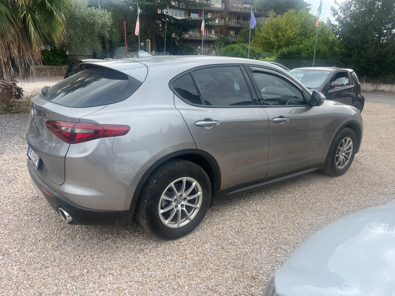 Alfa Romeo Stelvio 2.2 Turbodiesel 180 CV AT8 RWD Super