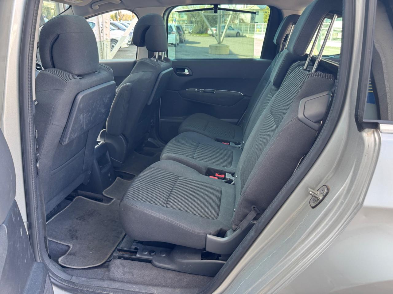 Peugeot 5008 BlueHDi 120 Allure 2016