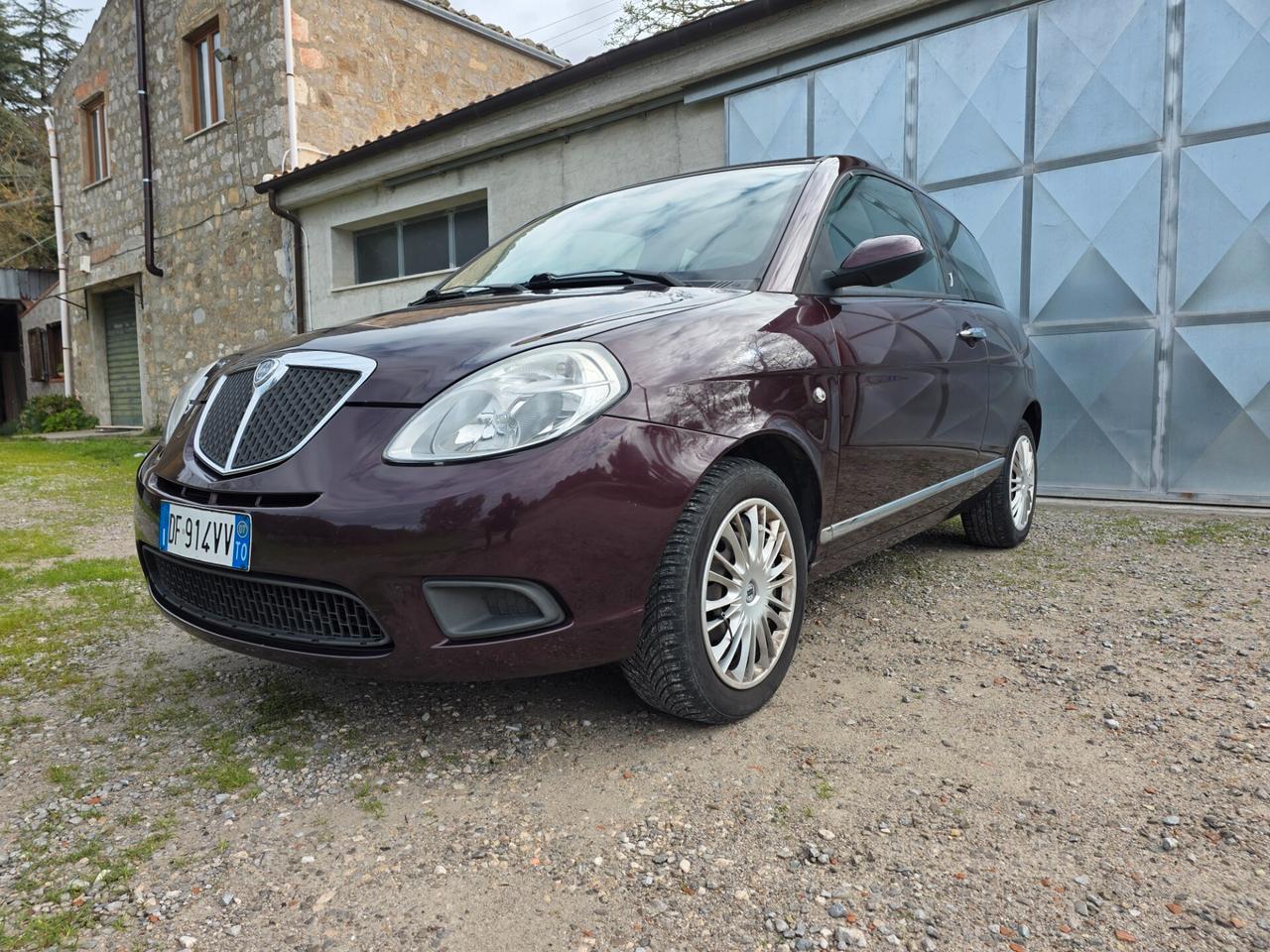 Lancia Ypsilon 1.2 Platino