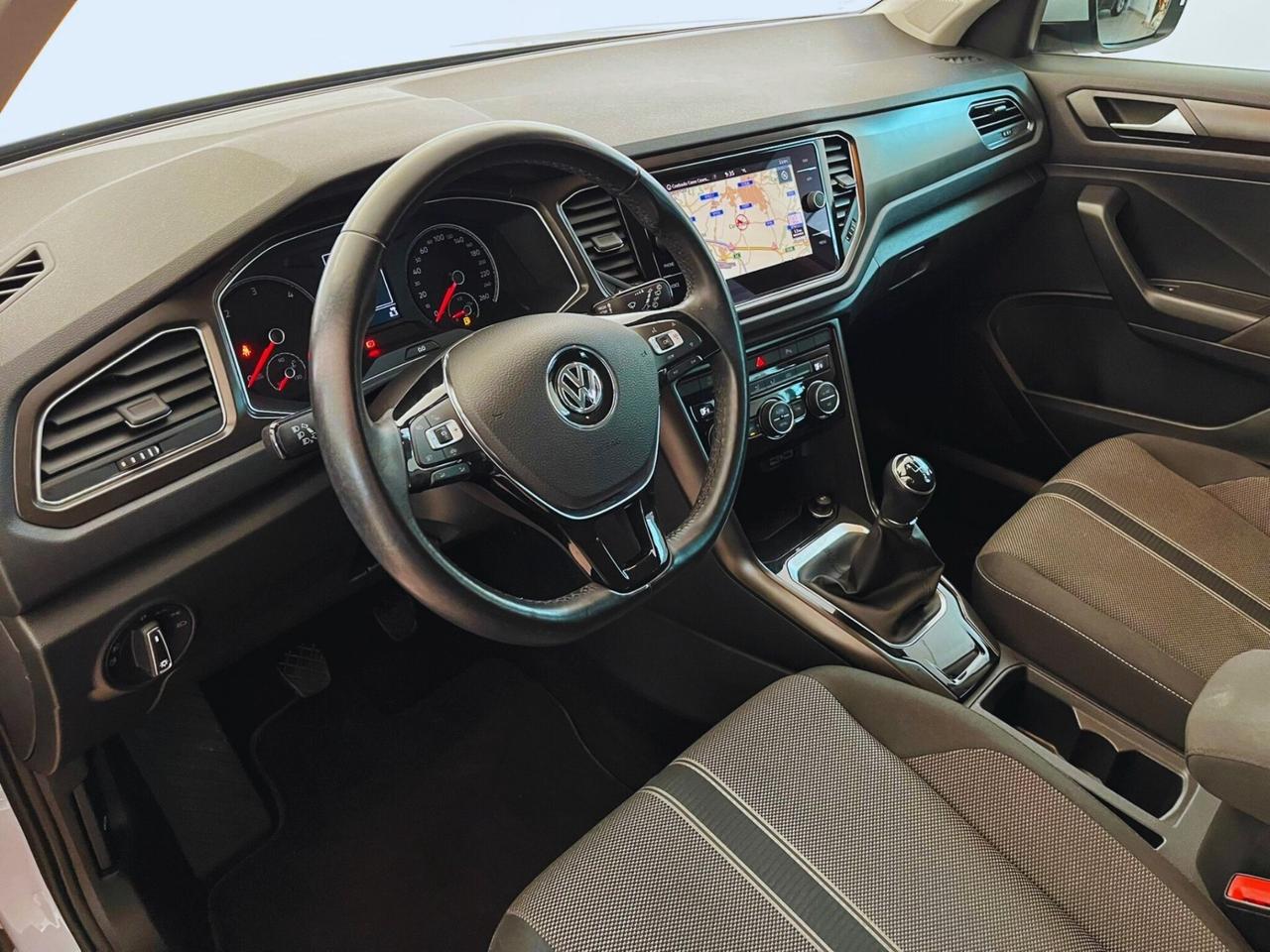 Volkswagen T-Roc 1.6 TDI SCR Business BlueMotion Technology