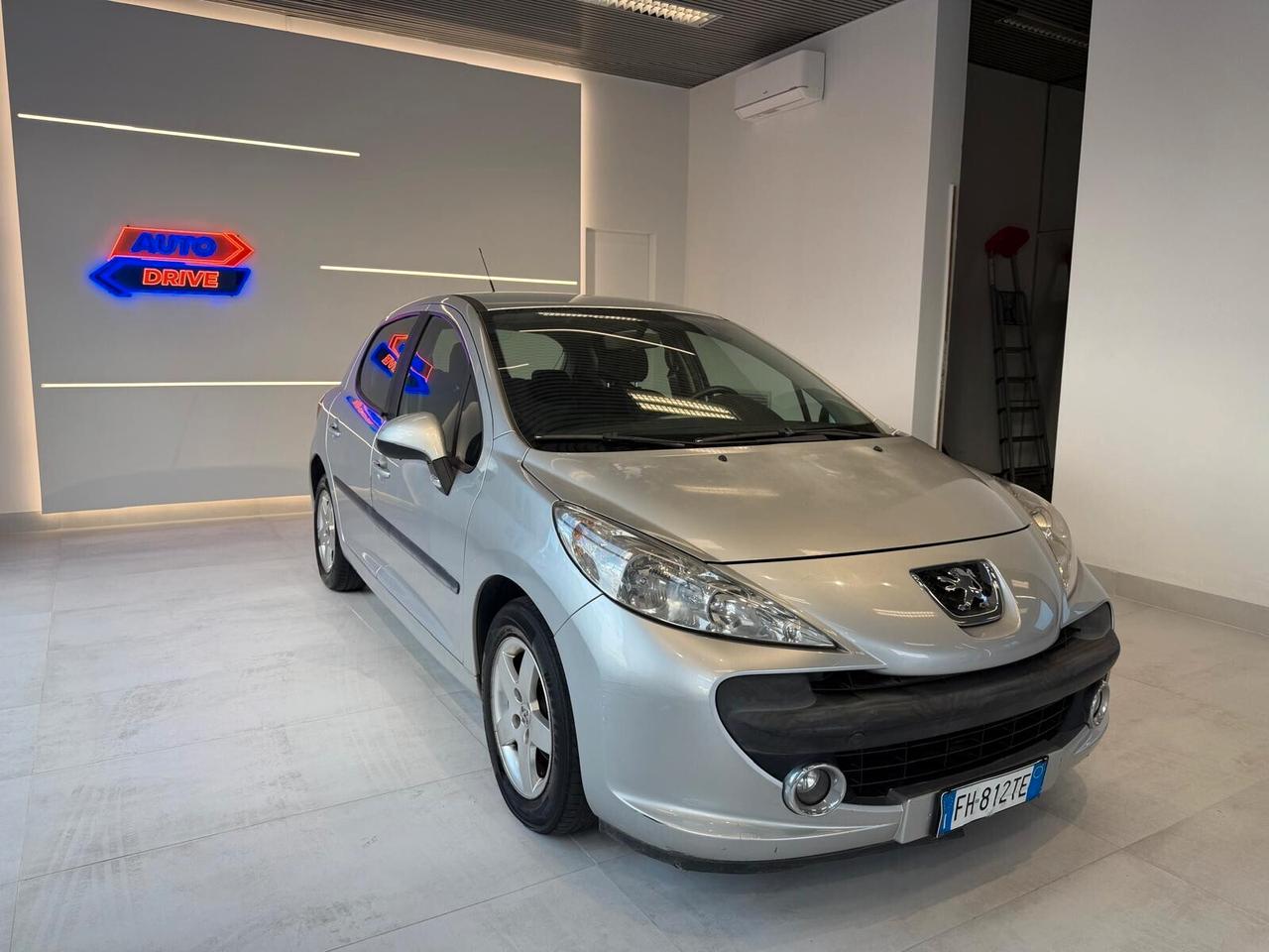 Peugeot 207 1.4 5p. OK NEOPATENTATI