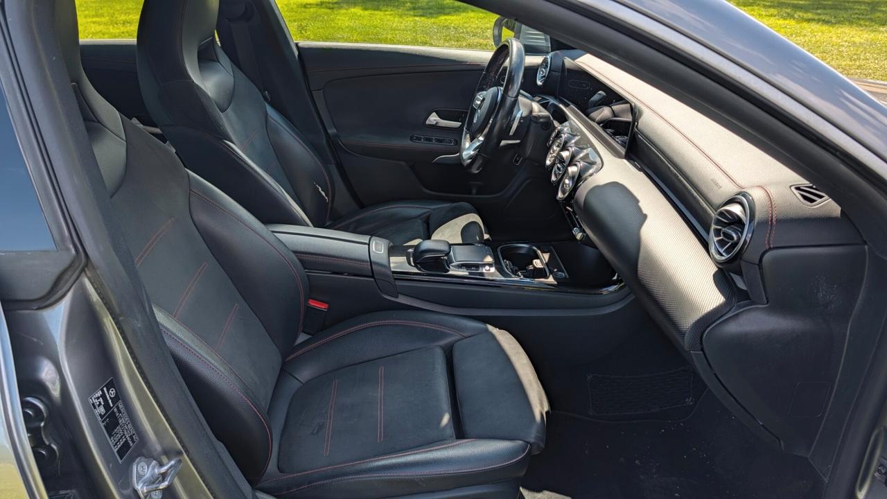 Mercedes-benz CLA 200 d Automatic Premium
