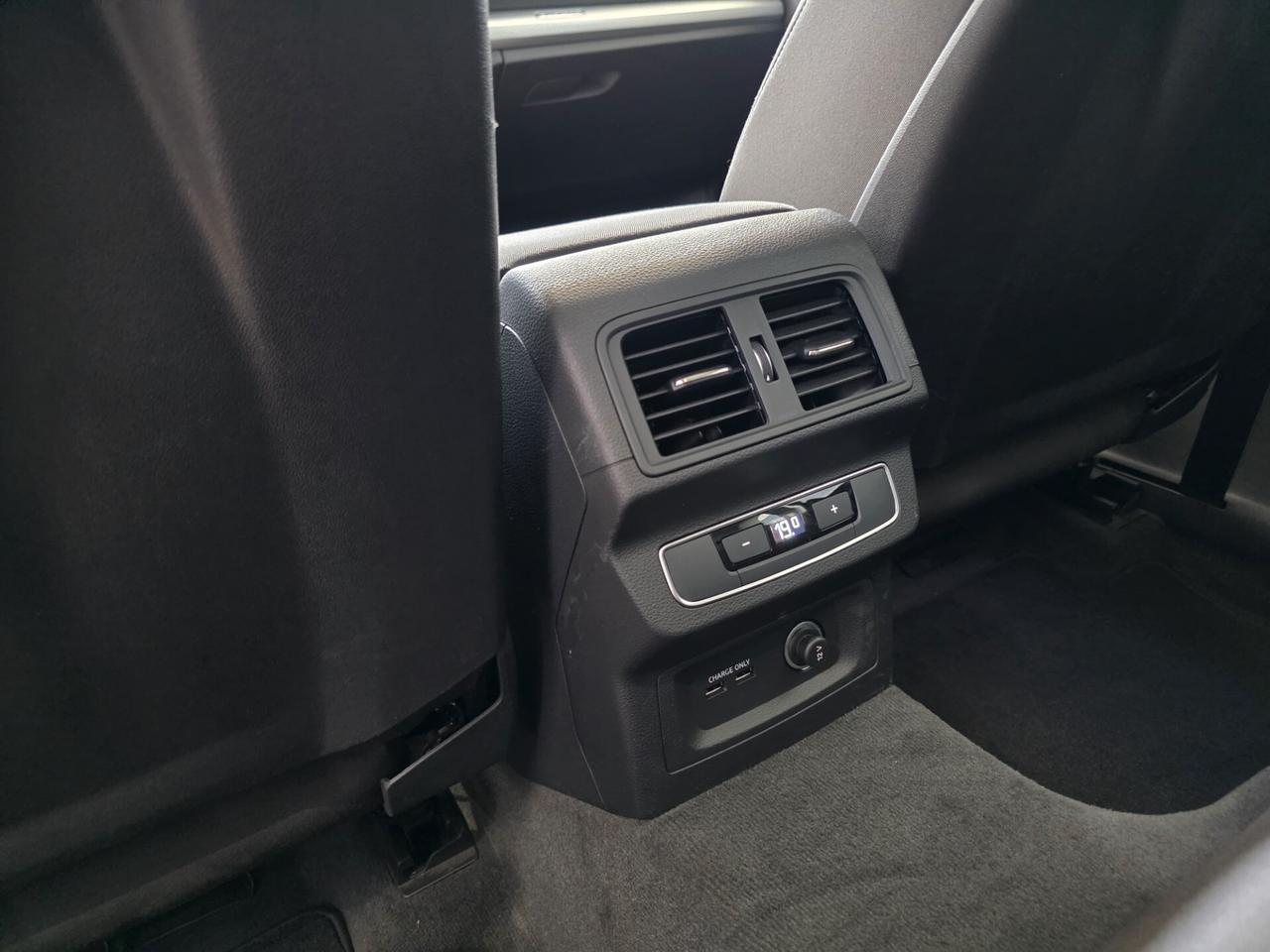 Audi Q5 - 40 TDI 204 CV quattro S tronic Business Advanced