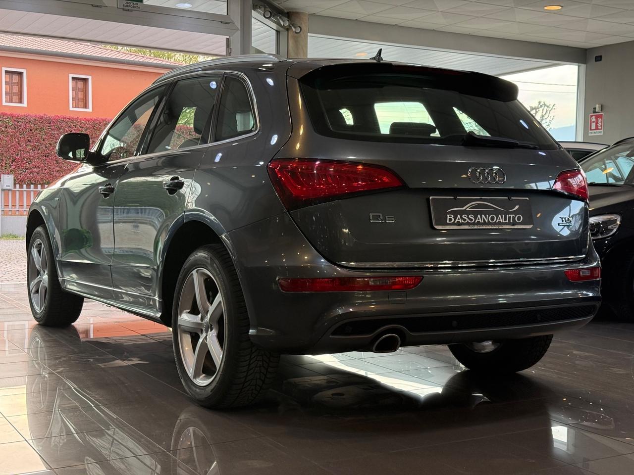 Audi Q5 2.0 tdi 4X4 190cv s-tronic SLINE