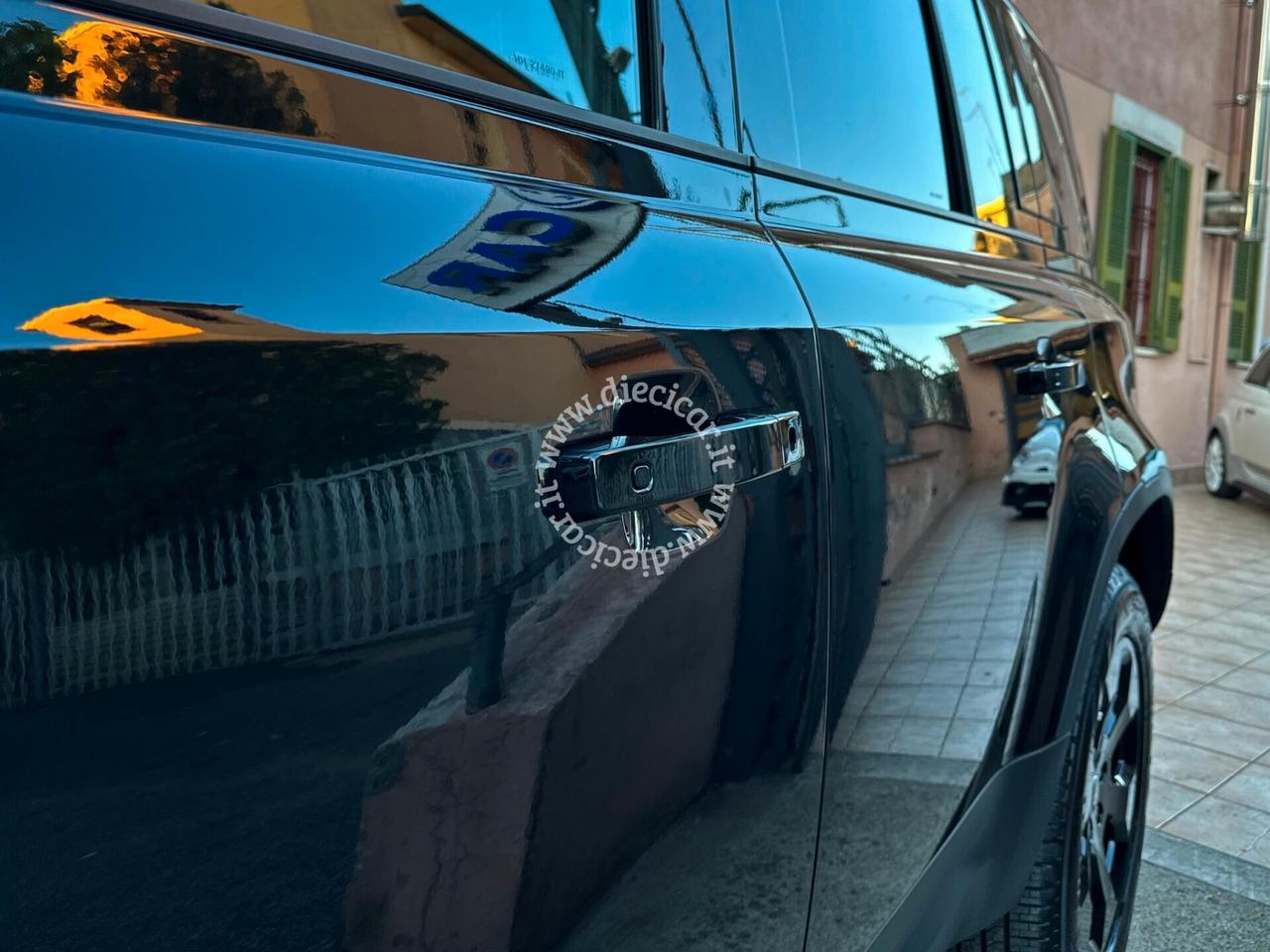 Land Rover Defender 110 3.0D I6 200 CV AWD Auto S UNIPRO 9000KM