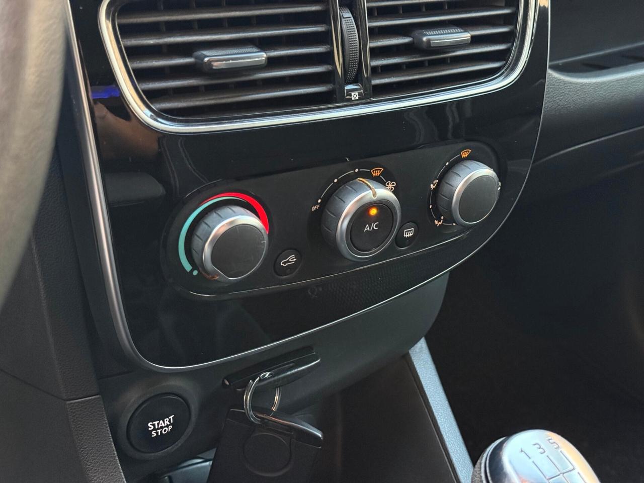 Renault Clio dCi 8V 90CV Start&Stop 5 porte Energy Zen