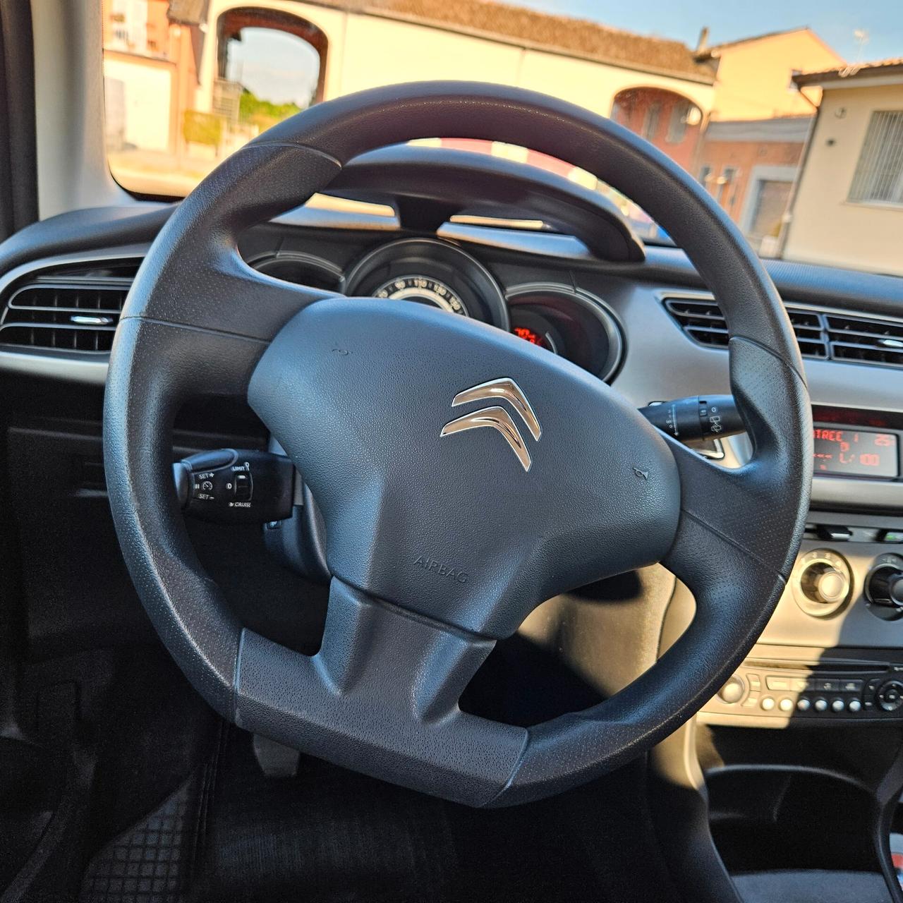 Citroen C3 1.0 68cv Distribuzione nuova da 69€ mese Unipro