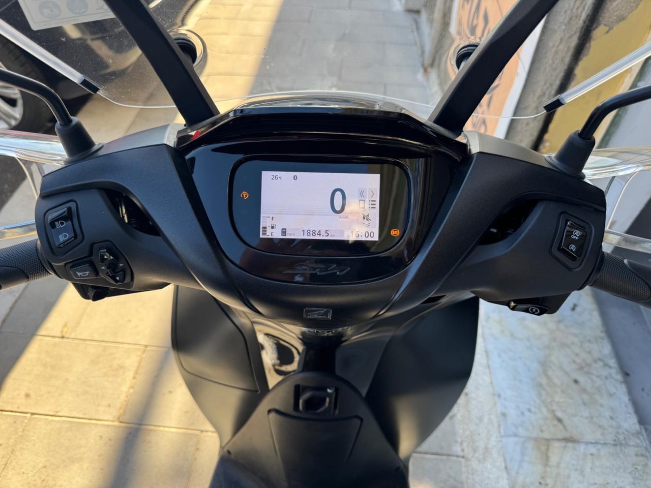 Honda SH 125 Sport