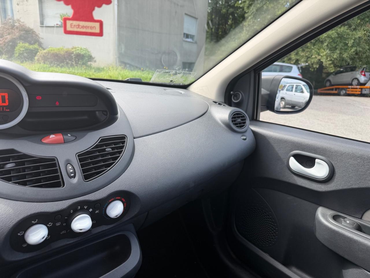 Renault Twingo 1.2 16V LEV Yahoo!