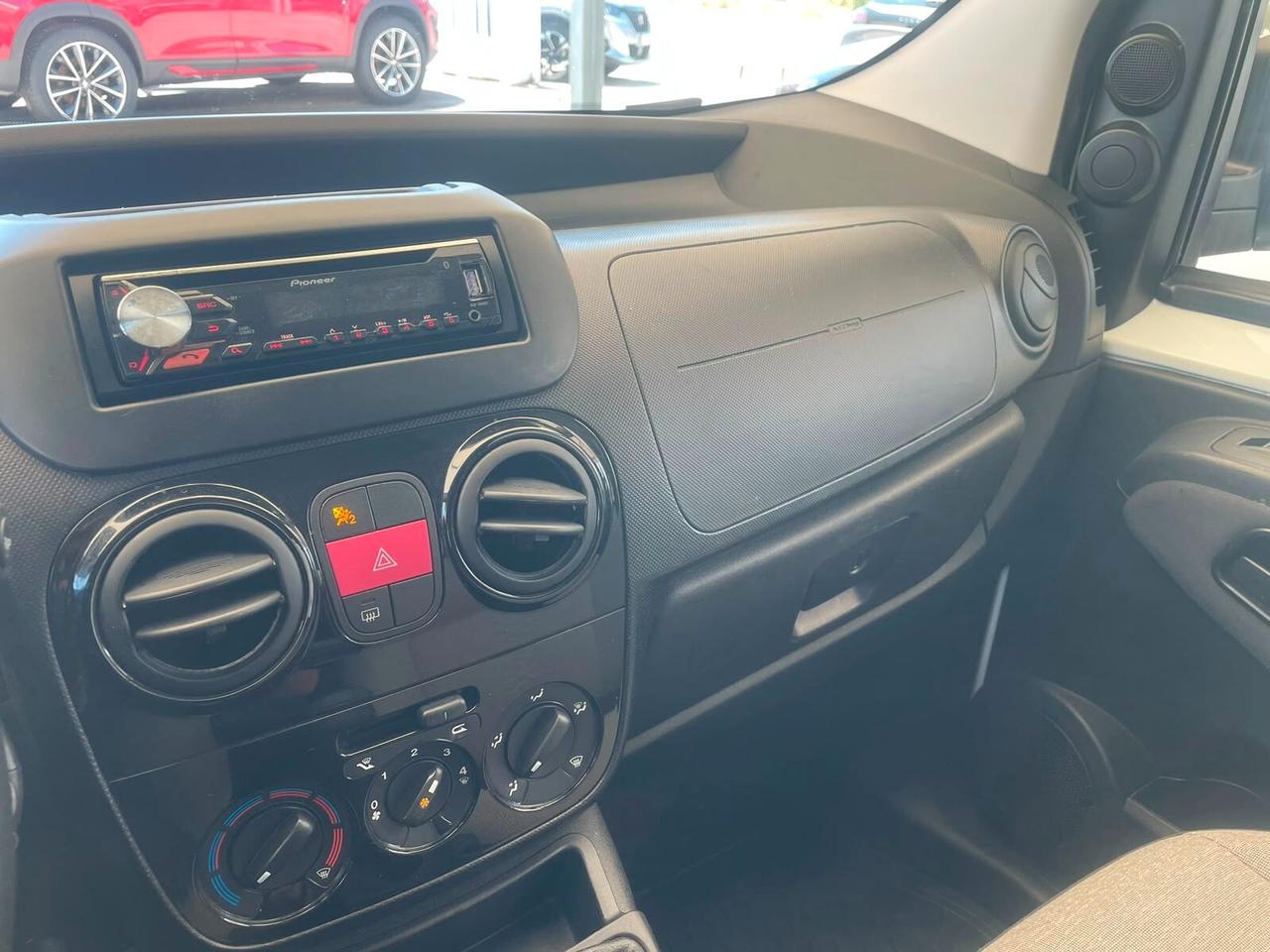 Fiat Qubo 1.3 MJT 95 CV N1 Autocarro 4 posti