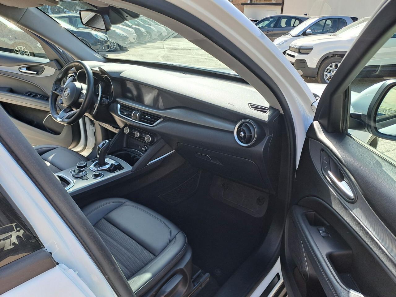 Alfa Romeo Stelvio 2.2 Turbodiesel 190 CV AT8 Q4 Sprint
