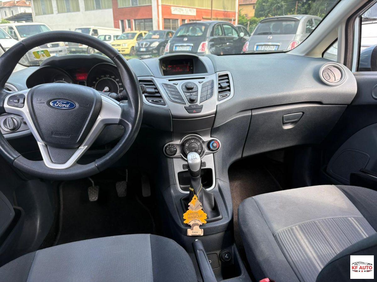 FORD - Fiesta 5p 1.2 16v Titanium 82cv