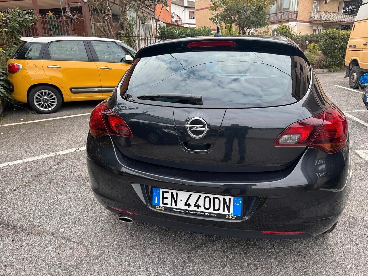 Opel Astra 1.4 140CV GPL unico proprietario