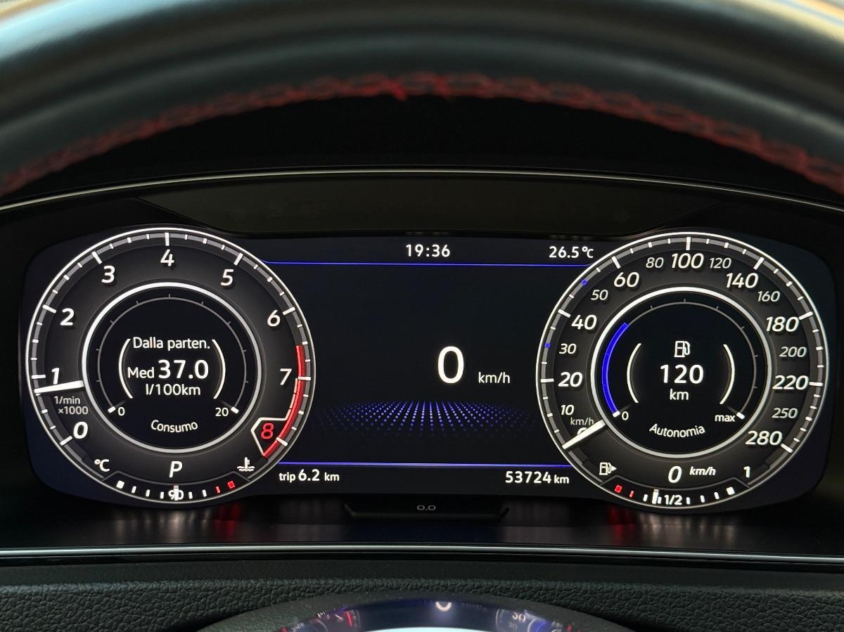 Volkswagen Golf 7.5 GTI 2.0 TSI 245 CV