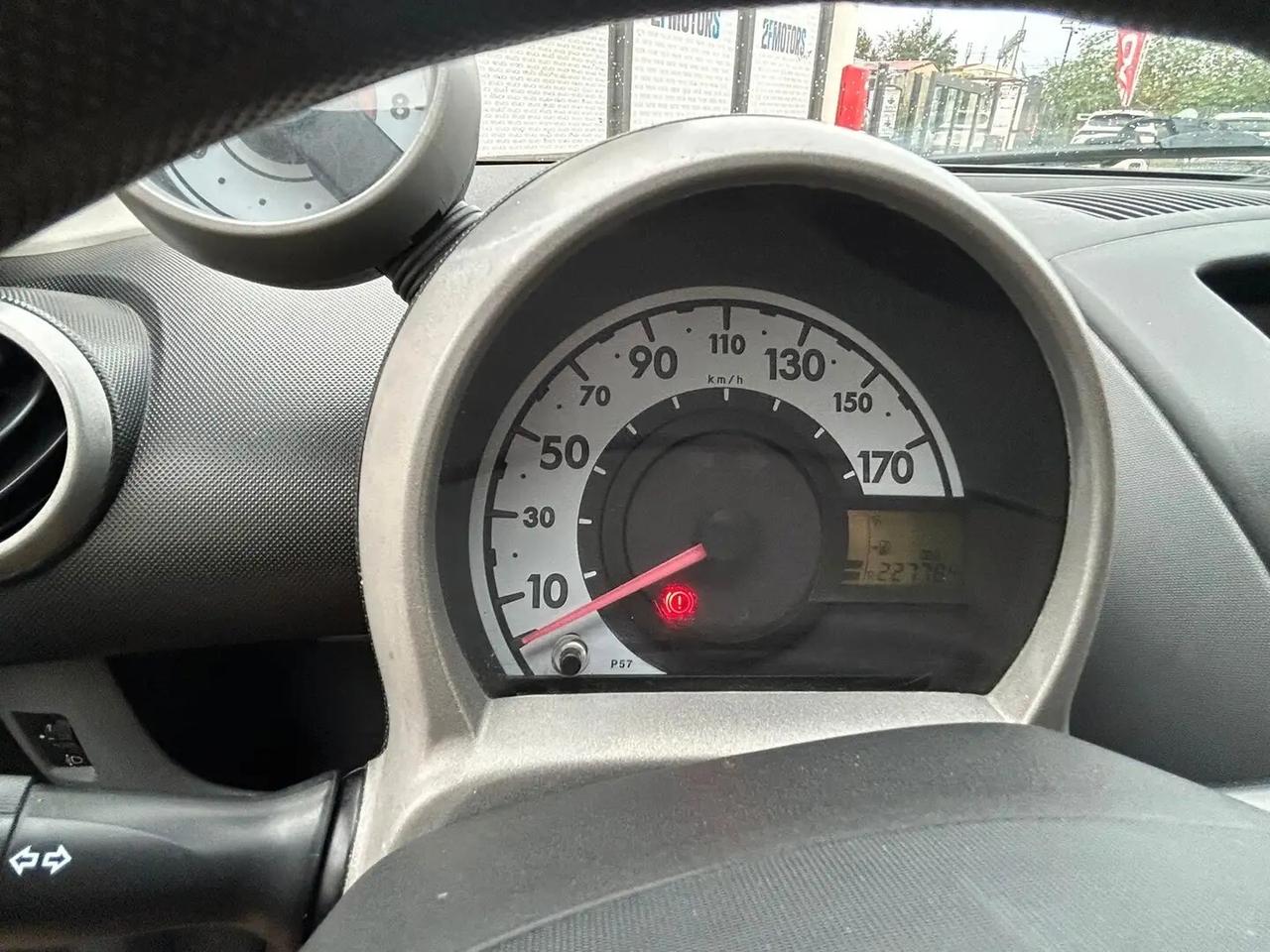 Peugeot 107 1.0 68CV 5p. Desir
