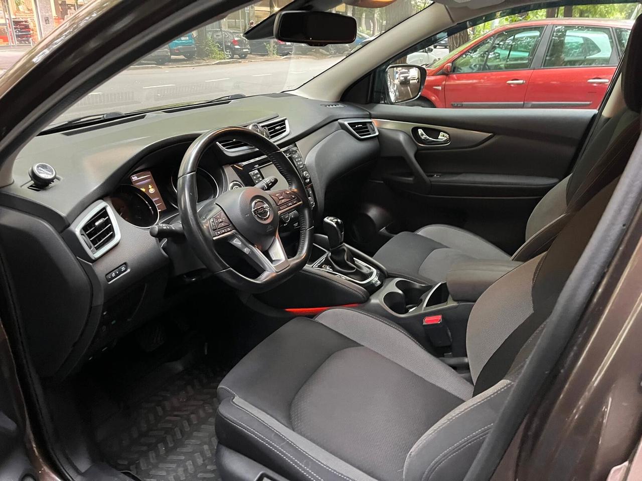 Nissan Qashqai 1.2 DIG-T N-Connecta