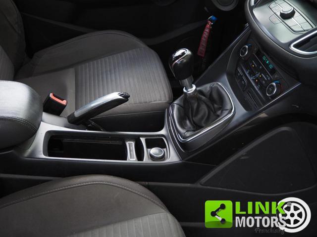 FORD C-Max 1.5 TDCi 120CV Titanium *UNIPRO*