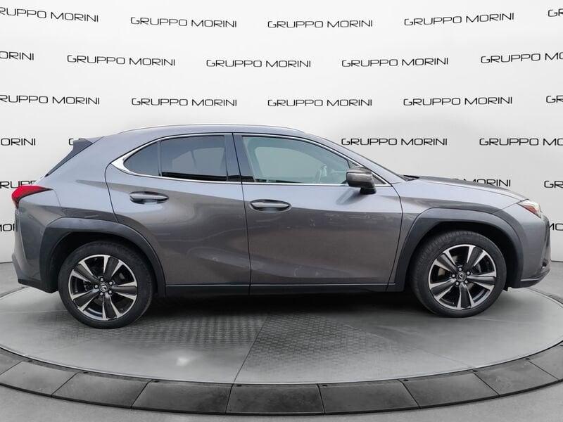 Lexus UX Hybrid 4WD Executive