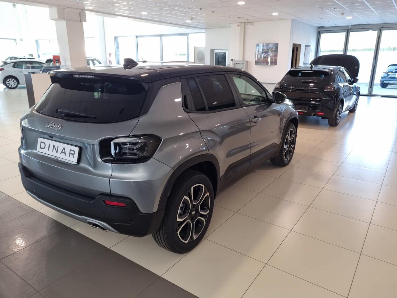 Jeep Avenger 1.2 Turbo 100 CV MHEV Summit