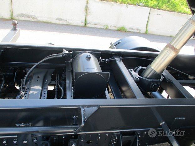 Mitsubishi Canter CANTER FUSO 3000 130CV E6 RIBALT