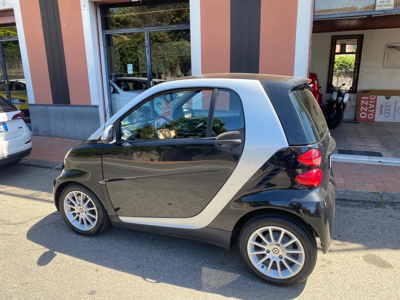 Smart ForTwo 1000 52 kW coup passion 2011