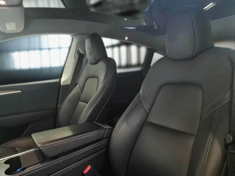 TESLA MODEL Y 75 KWH PERFORMANCE DUAL MOTOR 4WD AUT SUV