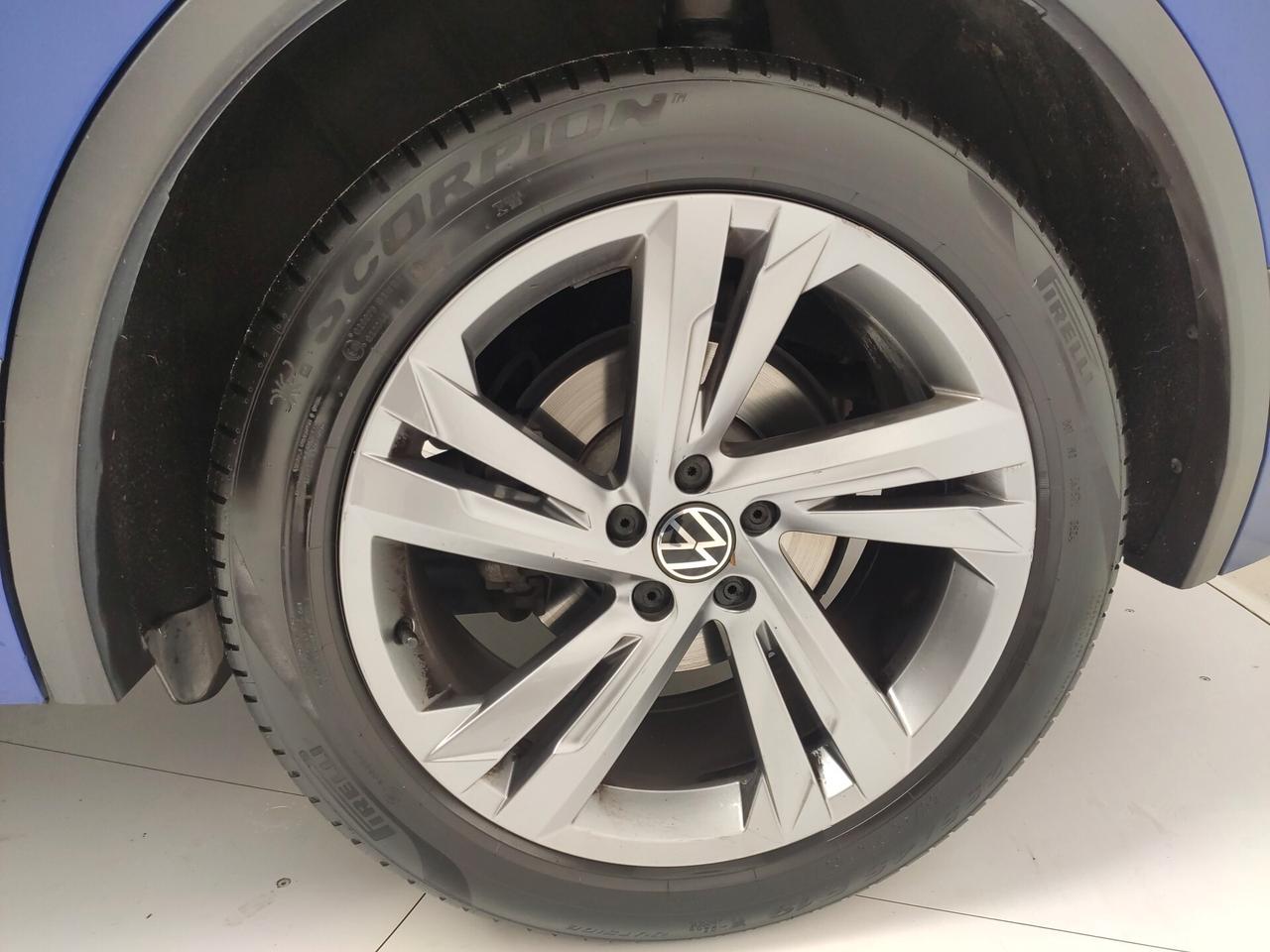 Volkswagen Tiguan 2.0 TDI 150 CV SCR DSG R-Line