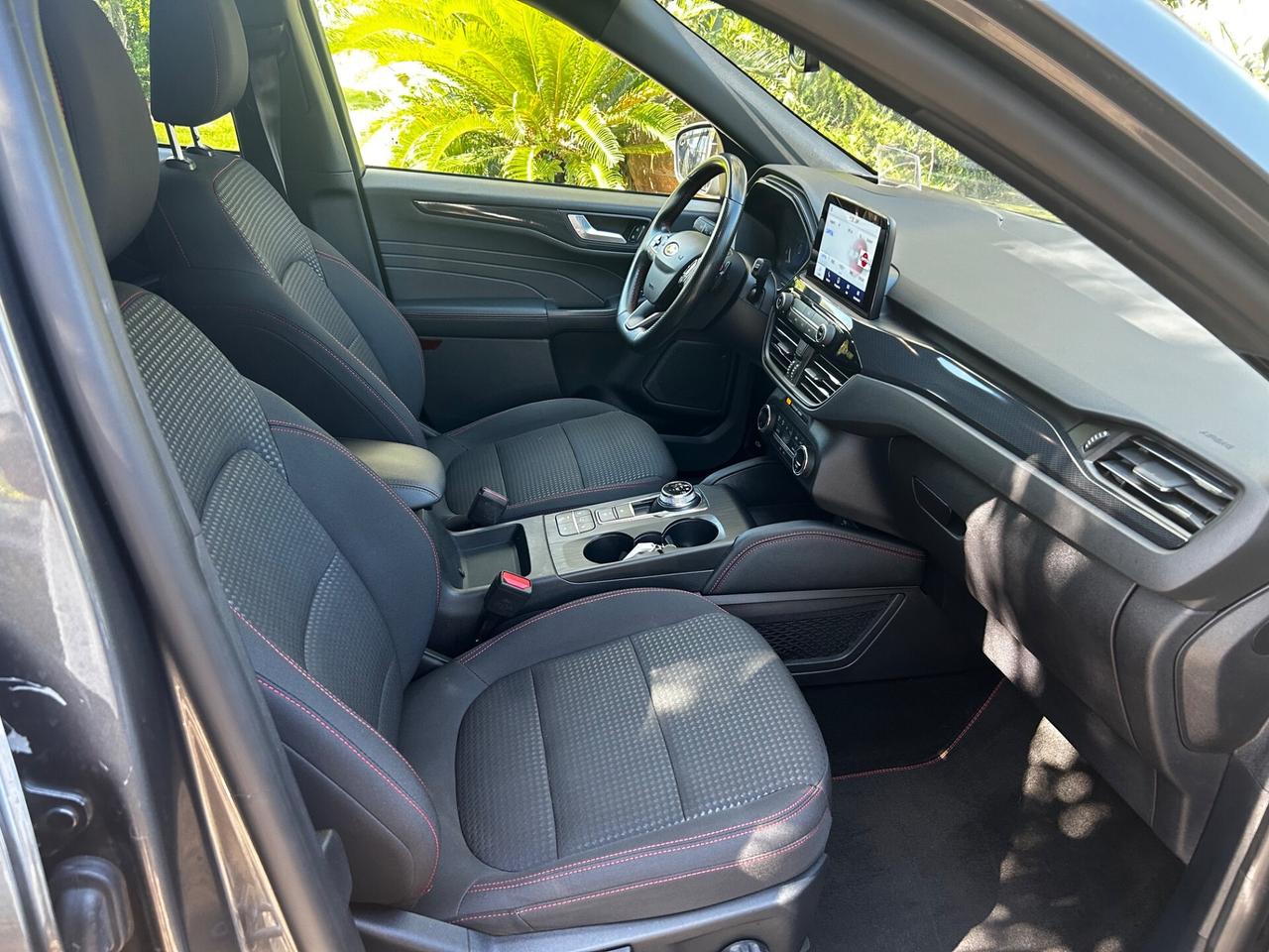 Ford Kuga 1.5 st-line auto