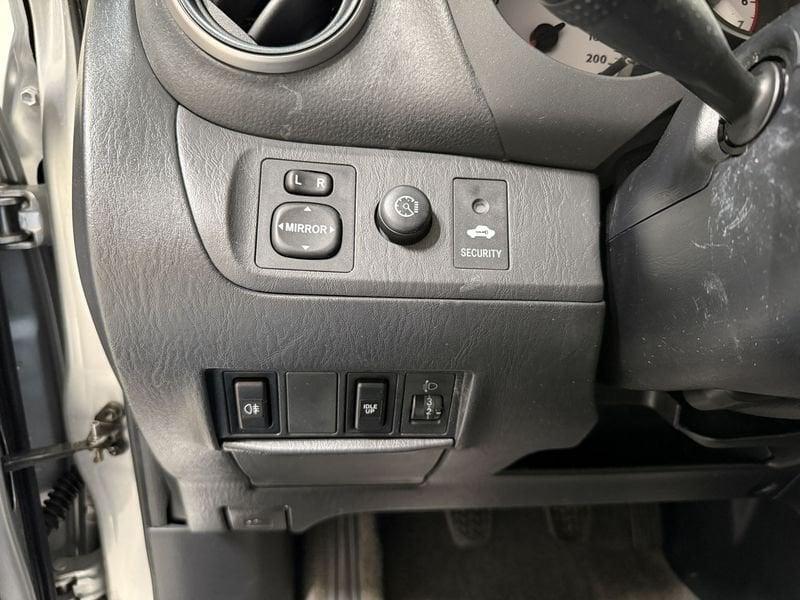 Toyota RAV4 RAV4 2.0 Tdi D-4D cat 5 porte Sol