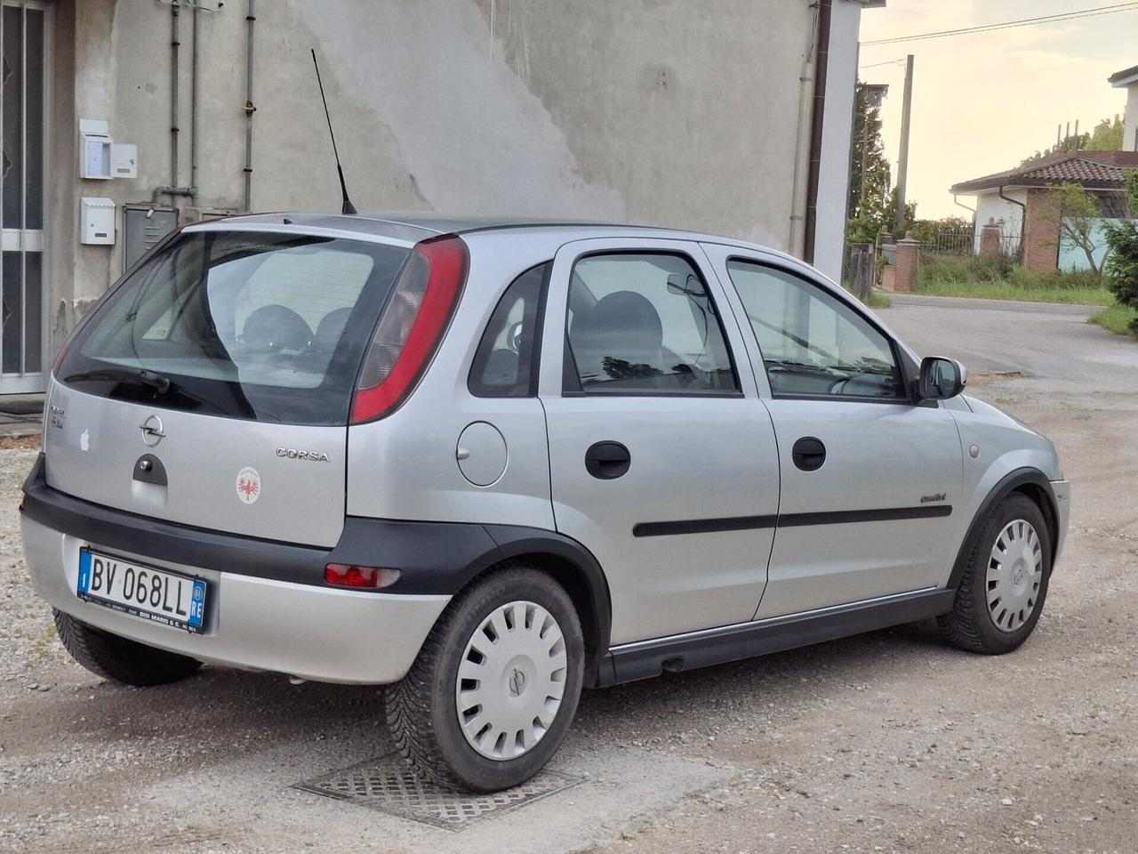 Opel Corsa 1.0i 12V cat 5 porte Comfort