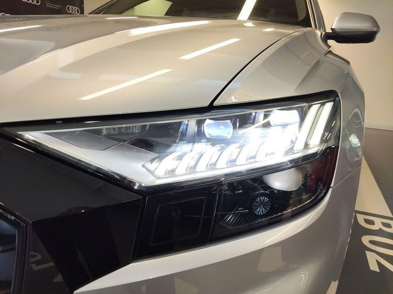 Audi Q8 Q8 55 TFSI e quattro tiptronic Sport