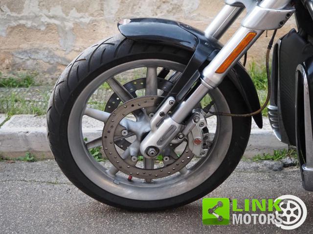 HARLEY-DAVIDSON 1130 V-ROD - VRSCR Street Rod