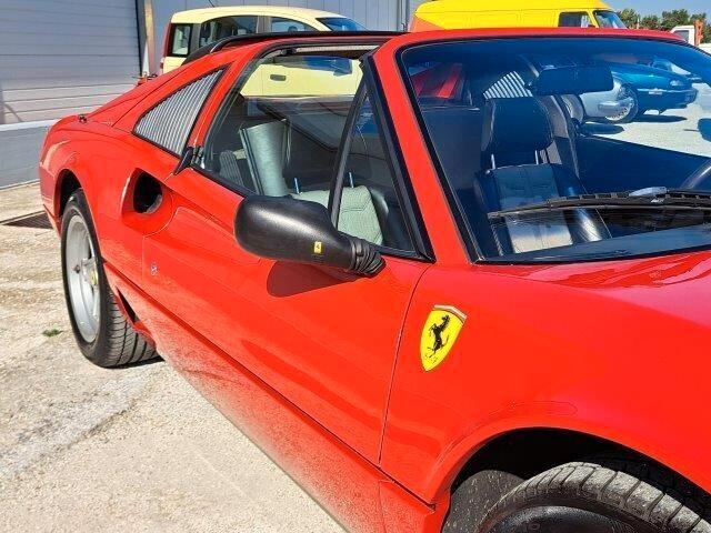 Ferrari 208 GTS TURBO -ASI-