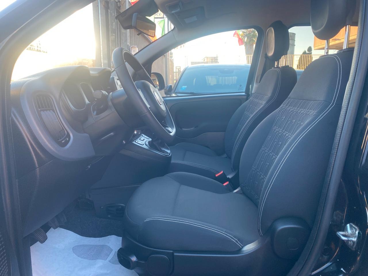 FIAT Panda 1.0 hybrid CROSS 5posti RadioAPP CarPlay