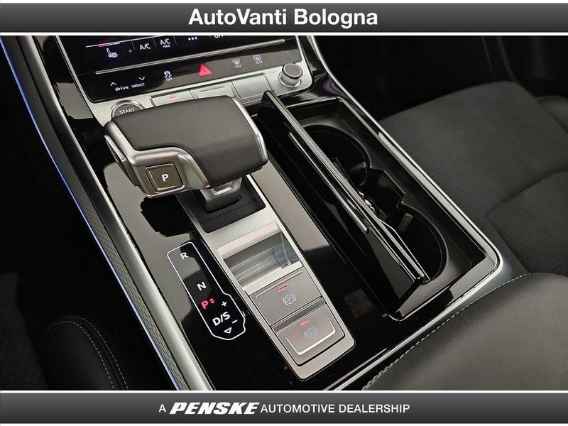 Audi Q8 Q8 3.0 tdi mhev S line edition quattro 286cv tiptronic