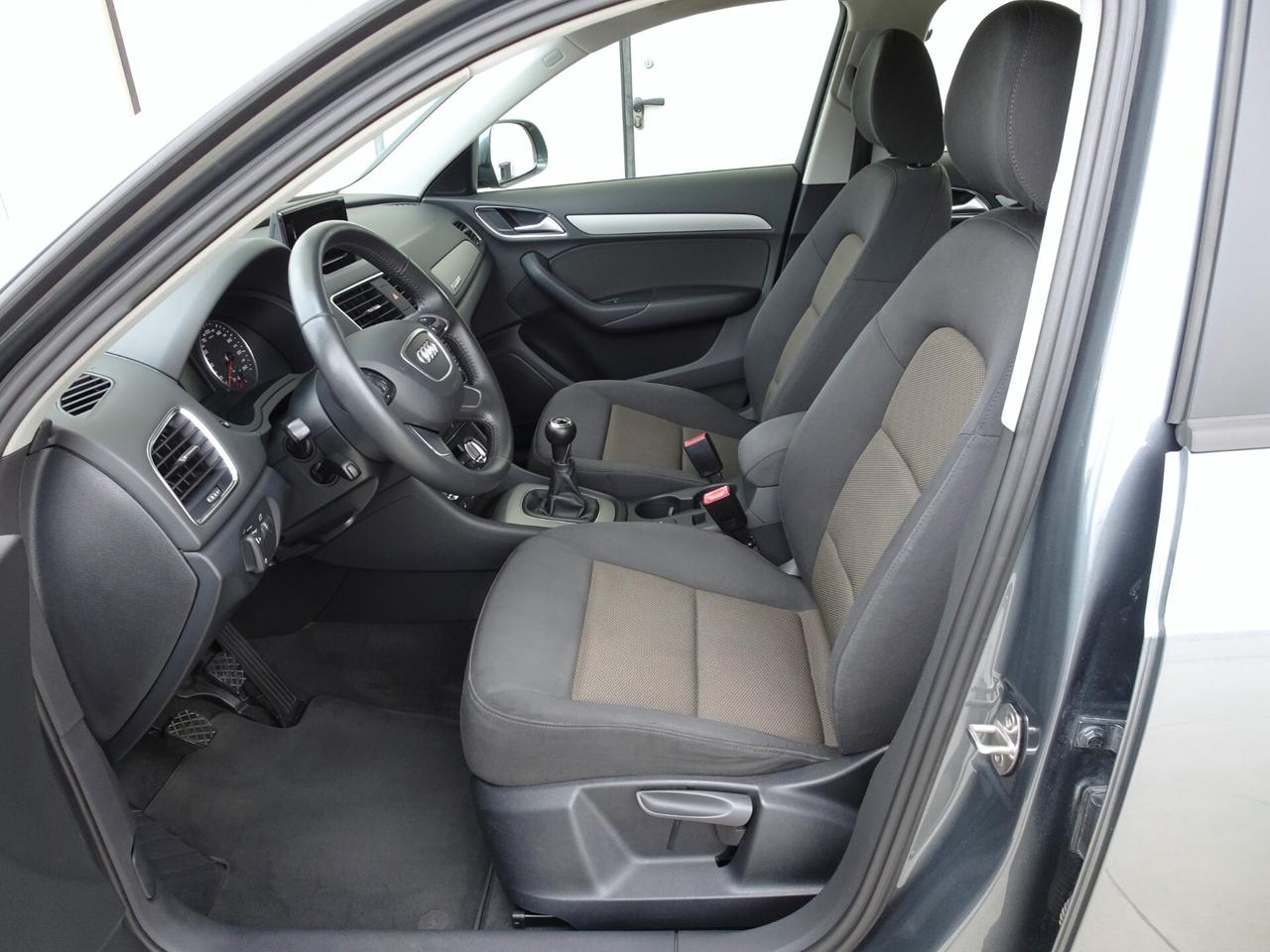 Audi Q3 2.0 TDI 140CV quattro XENO/CARPLAY/UNIPRO