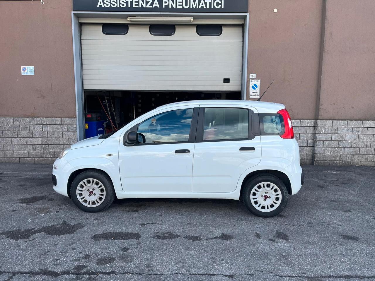 Fiat Panda Panda 1.3 mjt 16v Easy s - SOLI 81.070 KM