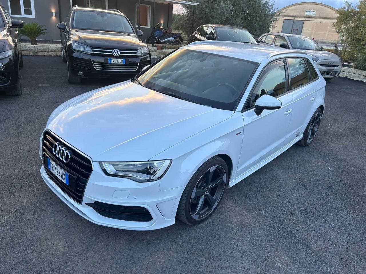 Audi A3 SPB 1.6 TDI CR F.AP. Young Edition
