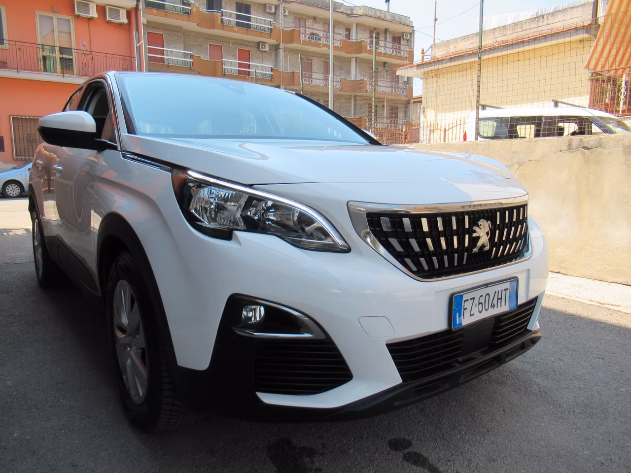 Peugeot 3008 BlueHDi 130 S&S EAT8 Business