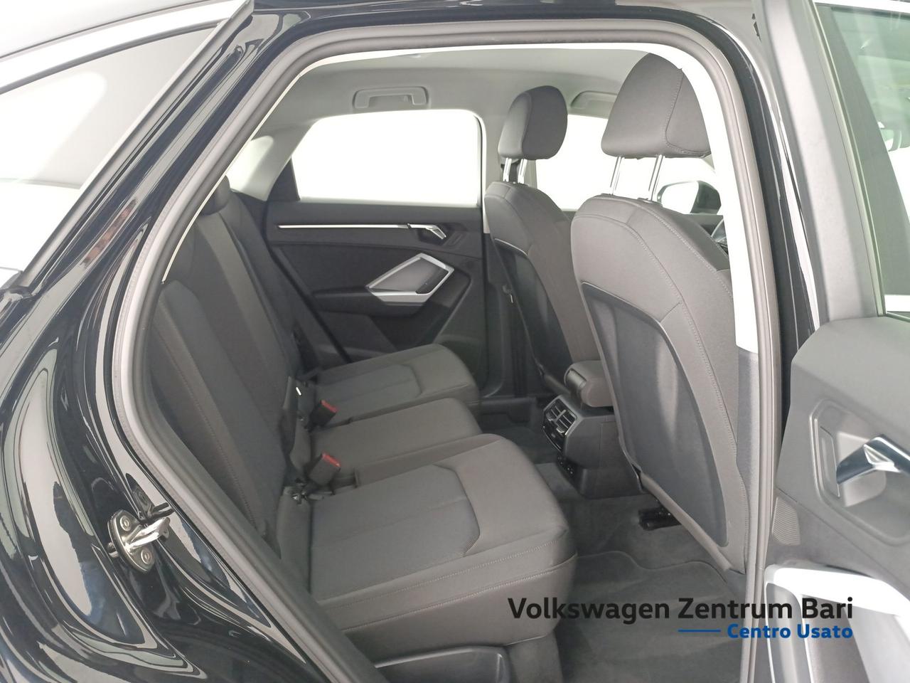 Audi Q3 sportback 35 2.0 tdi business plus quattro s-tronic