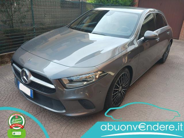 MERCEDES-BENZ A 200 Executive