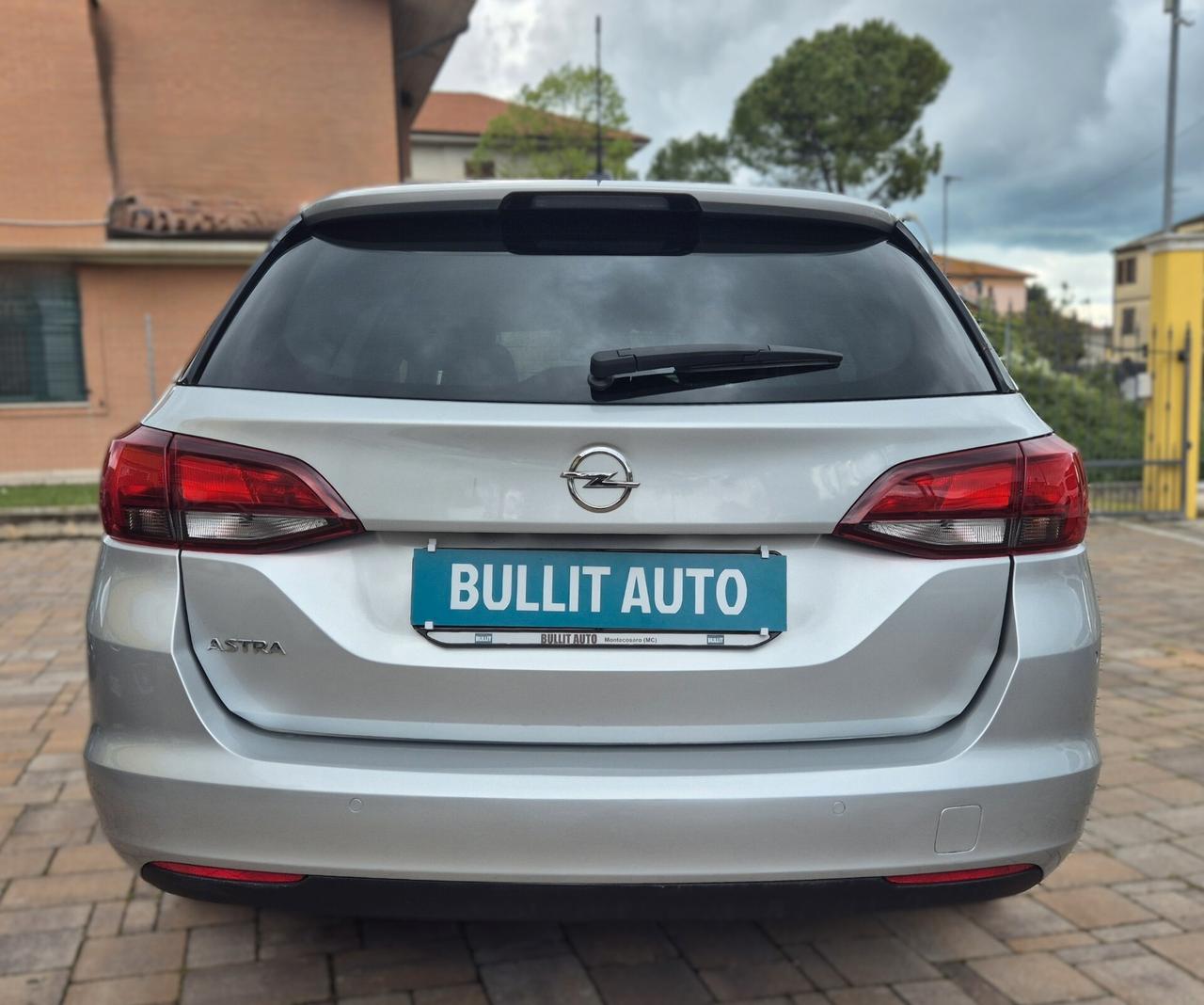 OPEL Astra 1.6 CDTi 136CV Sports Tourer Innovation AGR