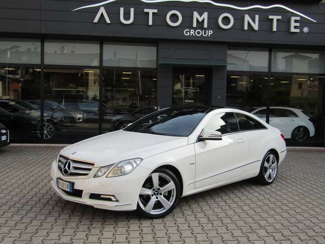 Mercedes-Benz E 220 d COUPE MANUALE,TETTO,CERCHI 18,SENSORI,XENO,FULL