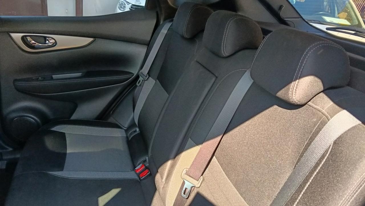 NISSAN QASHQAI 1.2 BENZ -PREZZO PROMO!