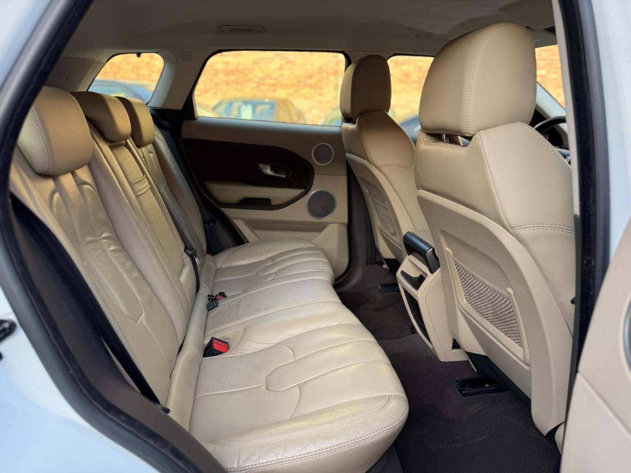 Land Rover Range Evoque 2.2 TD4 5p. Dynamic