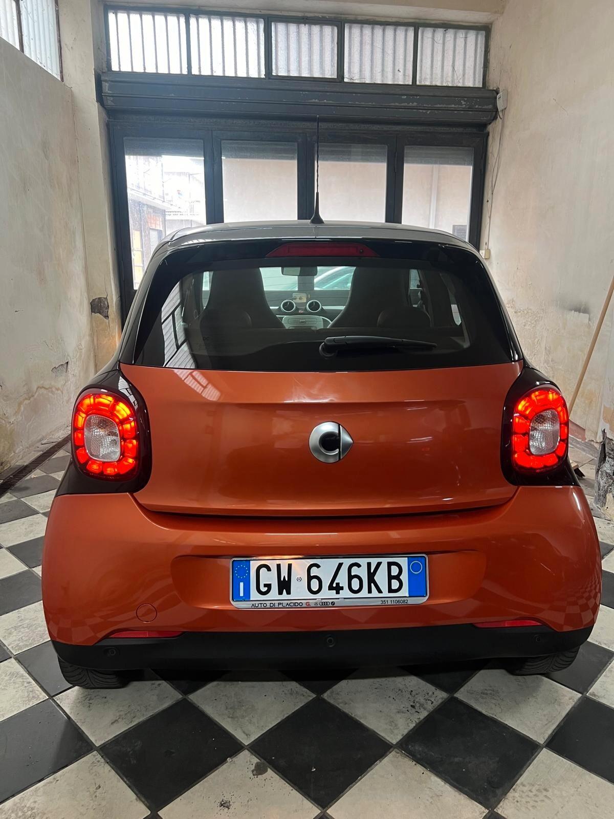 Smart ForFour 70 1.0 Prime