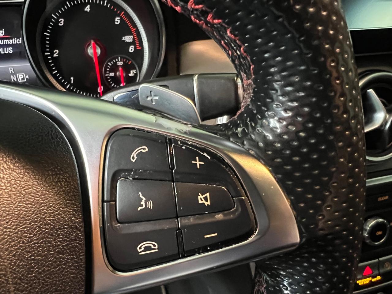 Mercedes-benz GLA 200 d Automatic 4Matic Premium