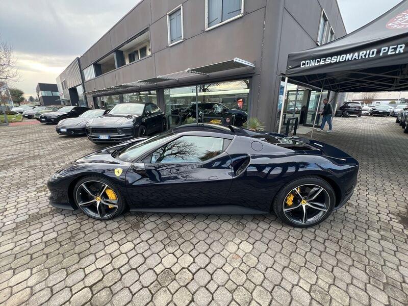 Ferrari 296 GTB 830 CV